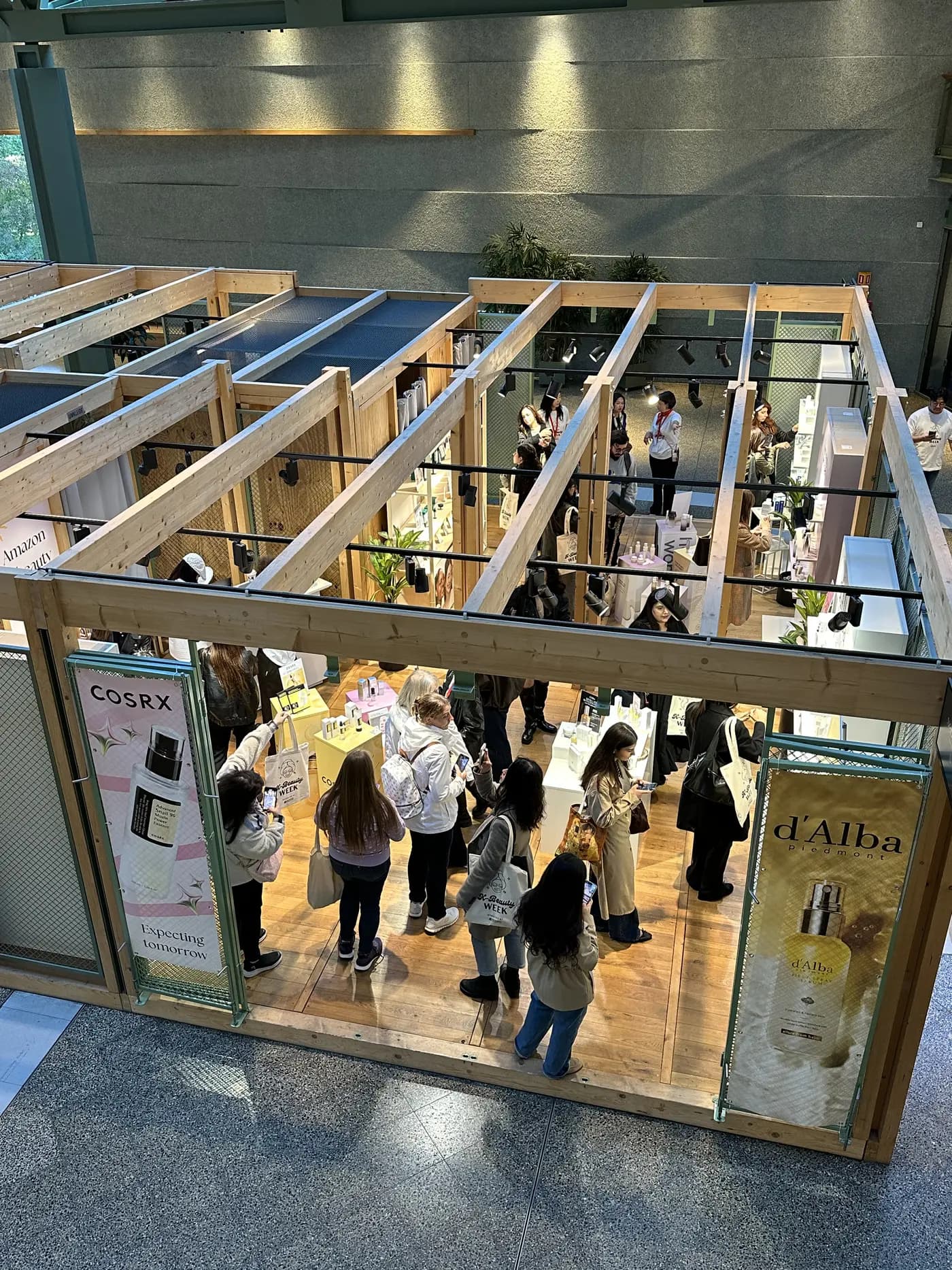 Amazon K-Beauty Week tote bag design photo 2